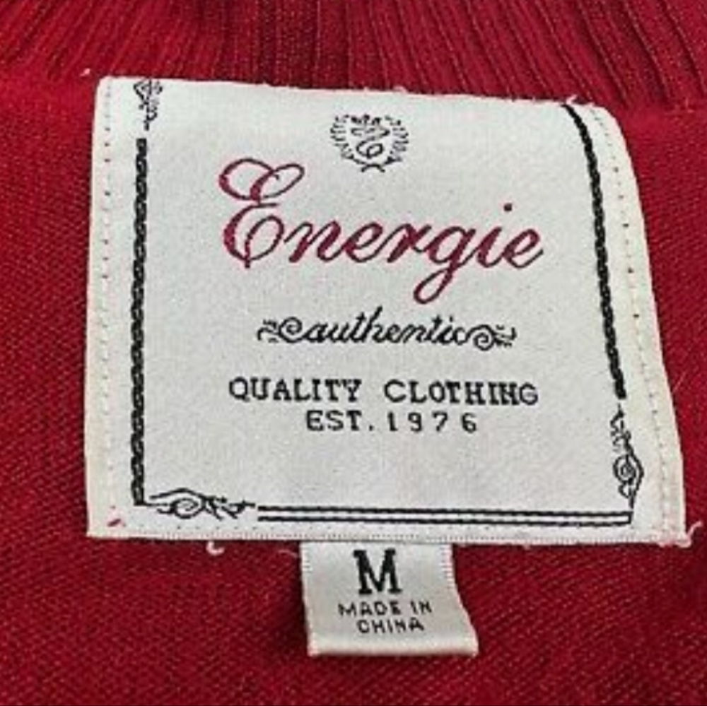 Stunning Red Sweater - Picture 3 of 5